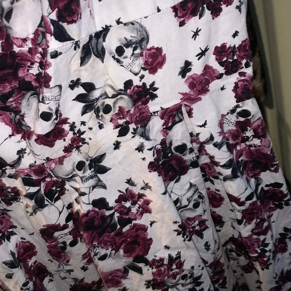 SEXY CUTE CORSET DRESS 🖤 - Picture 5 of 5